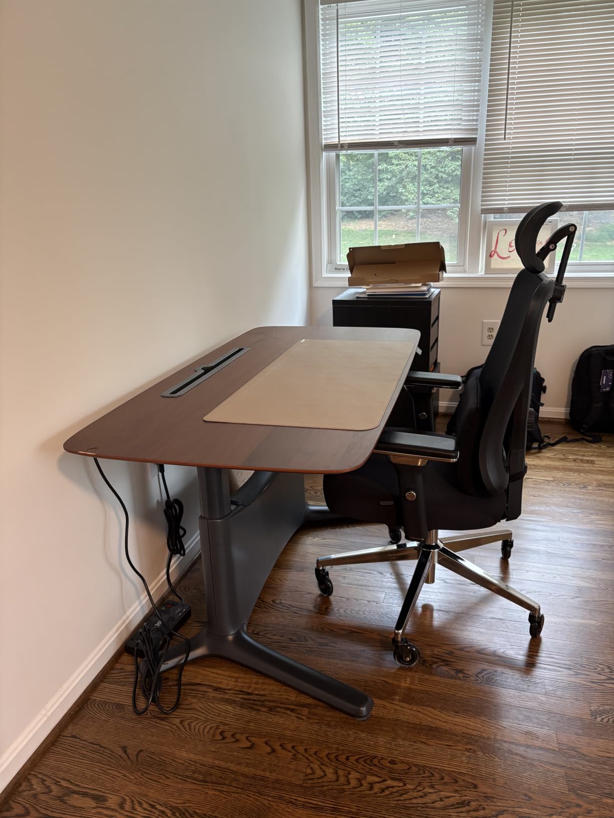 Ergonomic Office Chair Comfy [#1 in Tests] customer photo 2