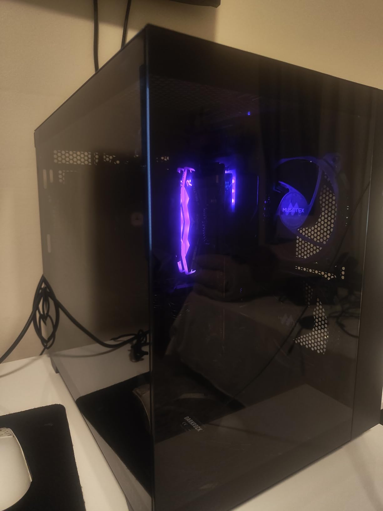 MUSETEX Y6 PC Case, Pre-Installed 4 Non-LED Fans, ATX Mid Tower Case, Computer Case with Type-C, 270° Full View Tempered Glass, Black customer photo 1