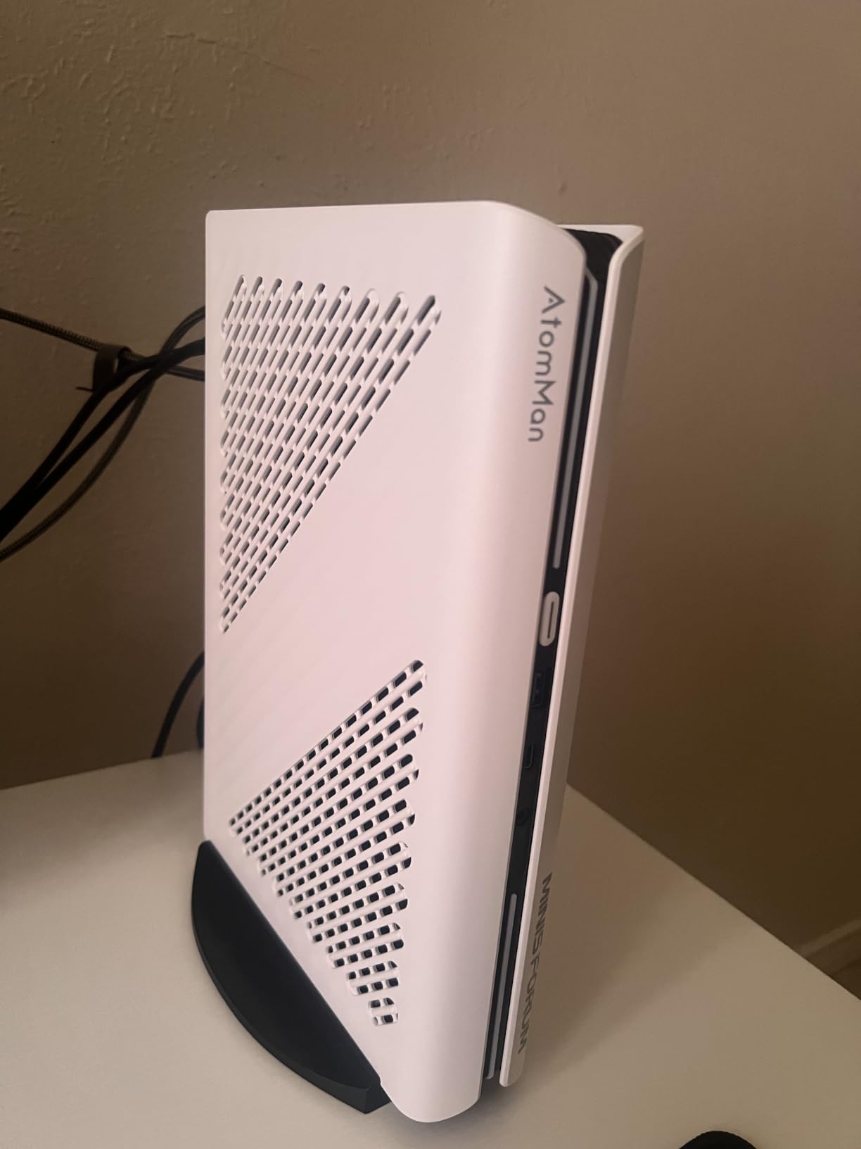 MINISFORUM G1 Pro Mini PC, Ryzen 9 8945HX, 16C/32T up to 5.4GHz, GeForce RTX 5060 8GB GDDR7,32GB DDR5, 1TB SSD, 5GbE, Wi-Fi 7, Quad 4K, 245W Performance Gaming PC customer photo 1