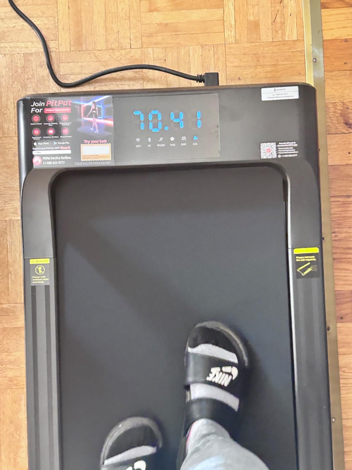 MJWW 6% Incline Walking Pad, Smart AI Under Desk Treadmill for Home customer photo 1