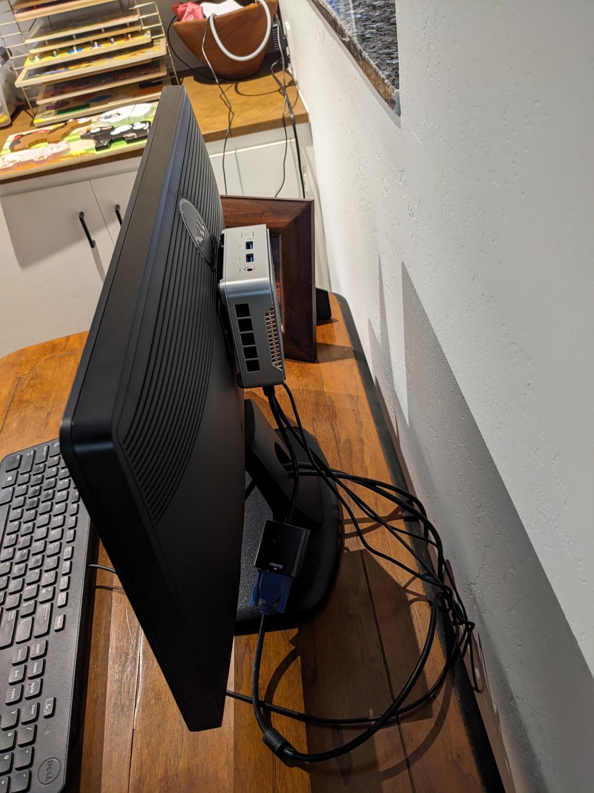 KAMRUI E3B AMD Ryzen 7 7730U Mini Gaming PC, 16GB RAM 1TB SSD Mini PC customer photo 2