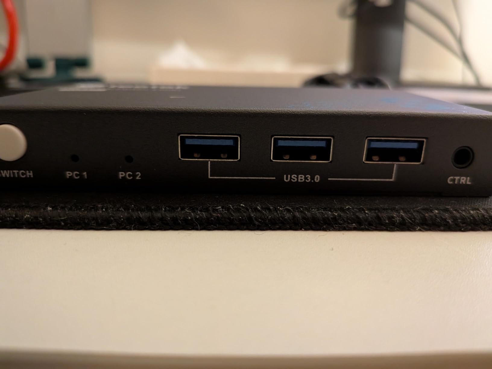 Hearvo USB 3.0 HDMI KVM Switch for 2 Computers 1 Monitor, 4K@60Hz, S7232H customer photo 1