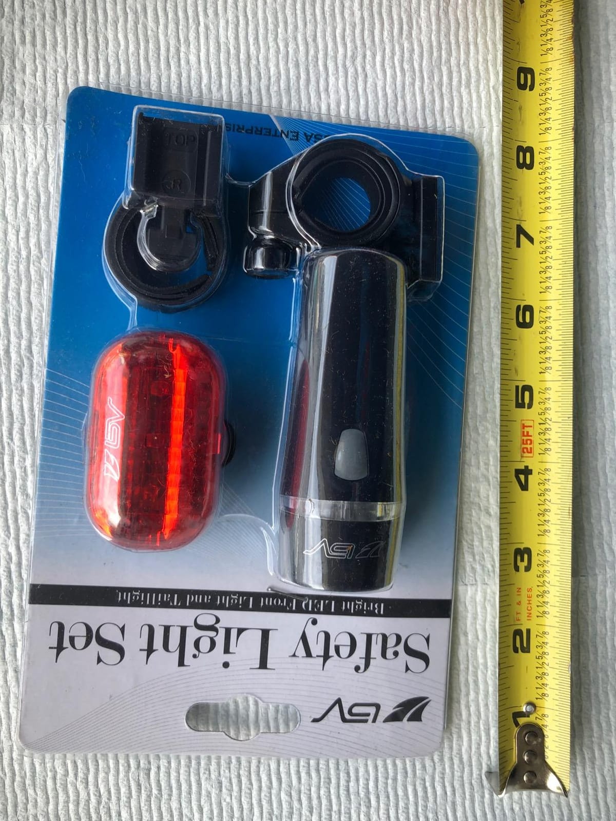 BV Bike Lights, Super Bright with 5 LED Bike Headlight & 3 LED Rear, Bike Lights for Night Riding with Quick-Release, Waterproof Bicycle Light Set, Bike Accessories, Bicycle Accessories, Flashlight customer photo 2
