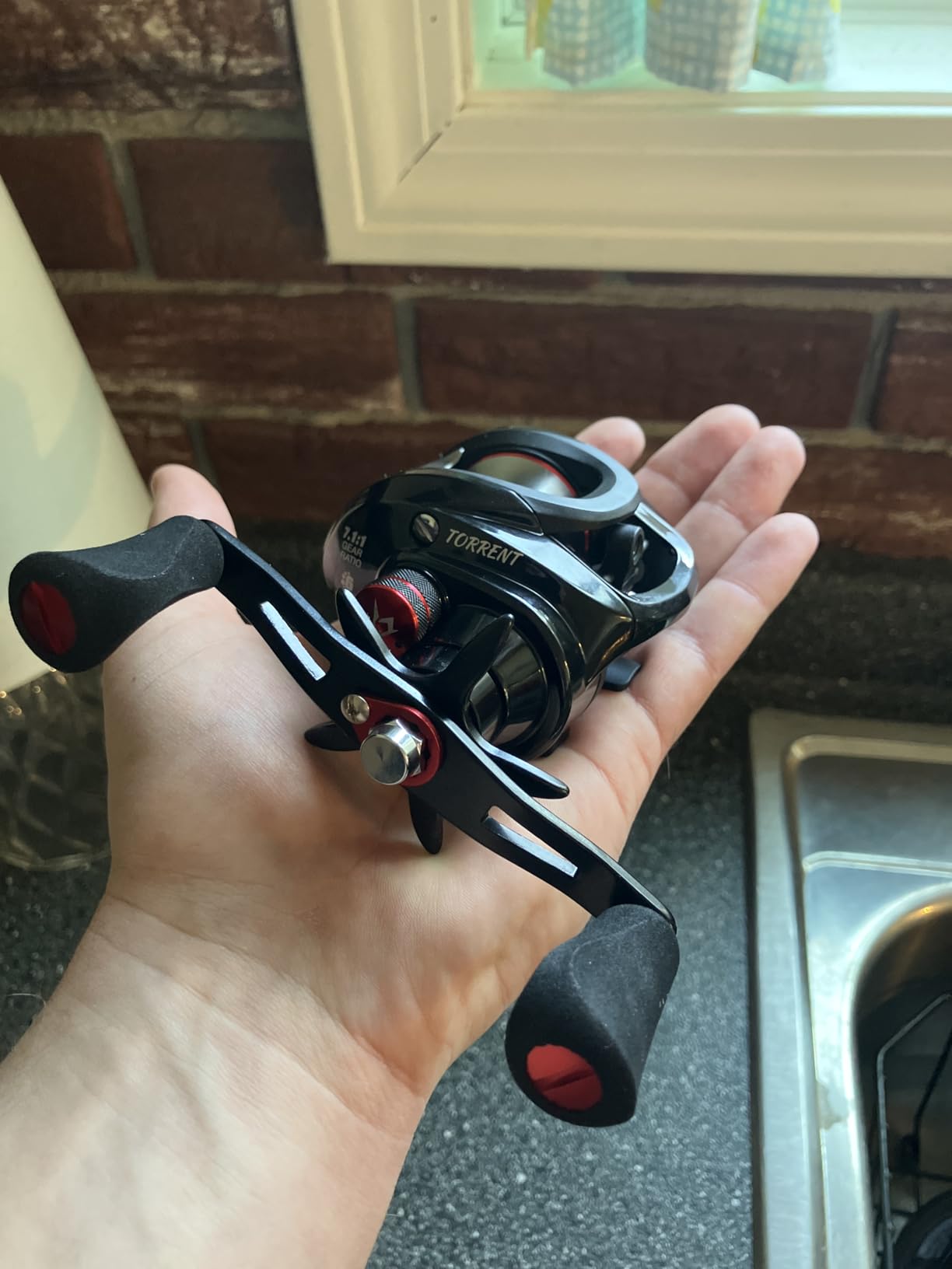 Piscifun Torrent Baitcasting Reel, 18LB Carbon Drag, Magnetic Brake customer photo 1