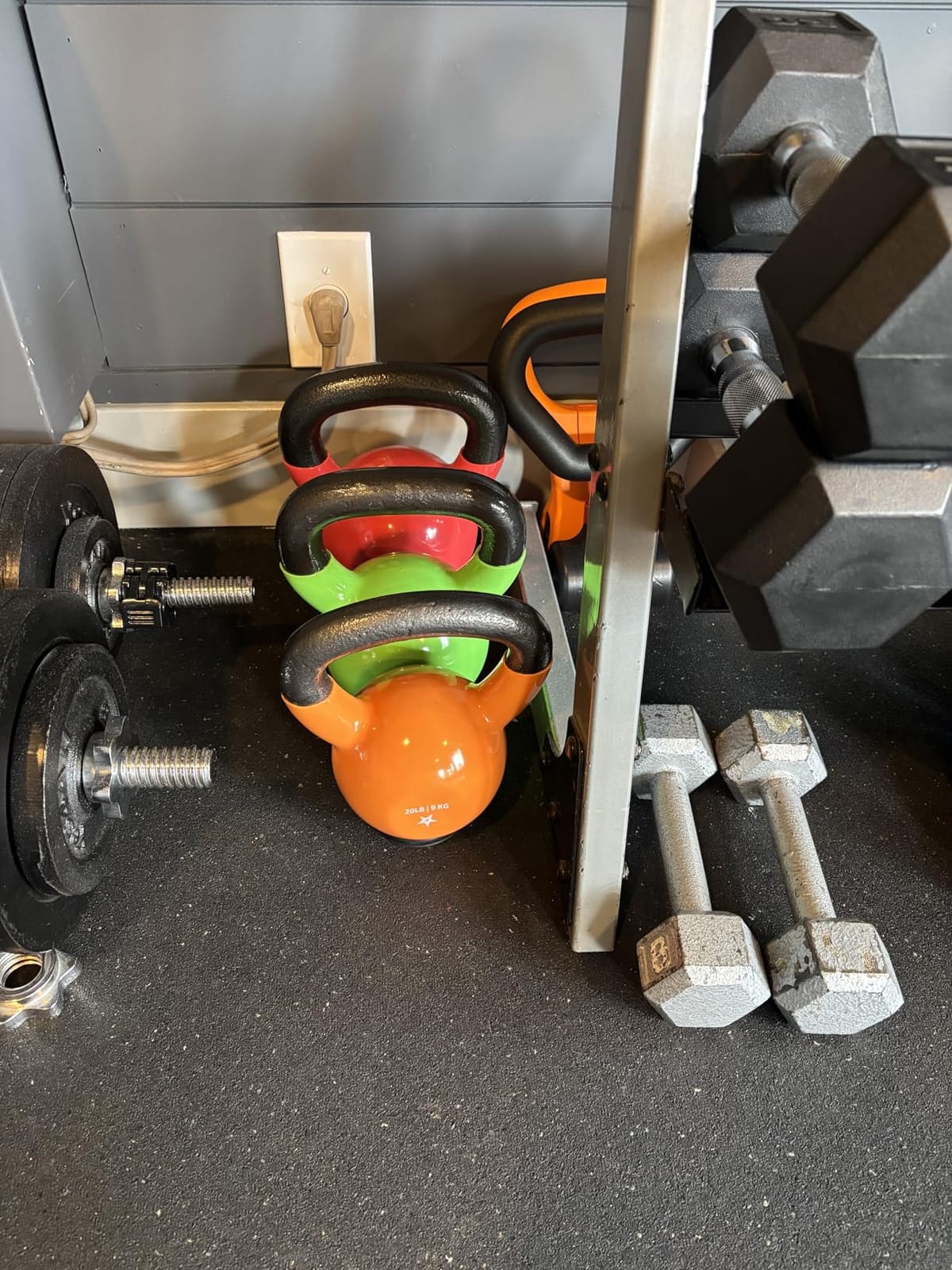 Yes4All Kettlebells Rubber Base, Kettlebell Set for Women, Strength Training Kettlebells Weights (10-65 lbs) customer photo 1