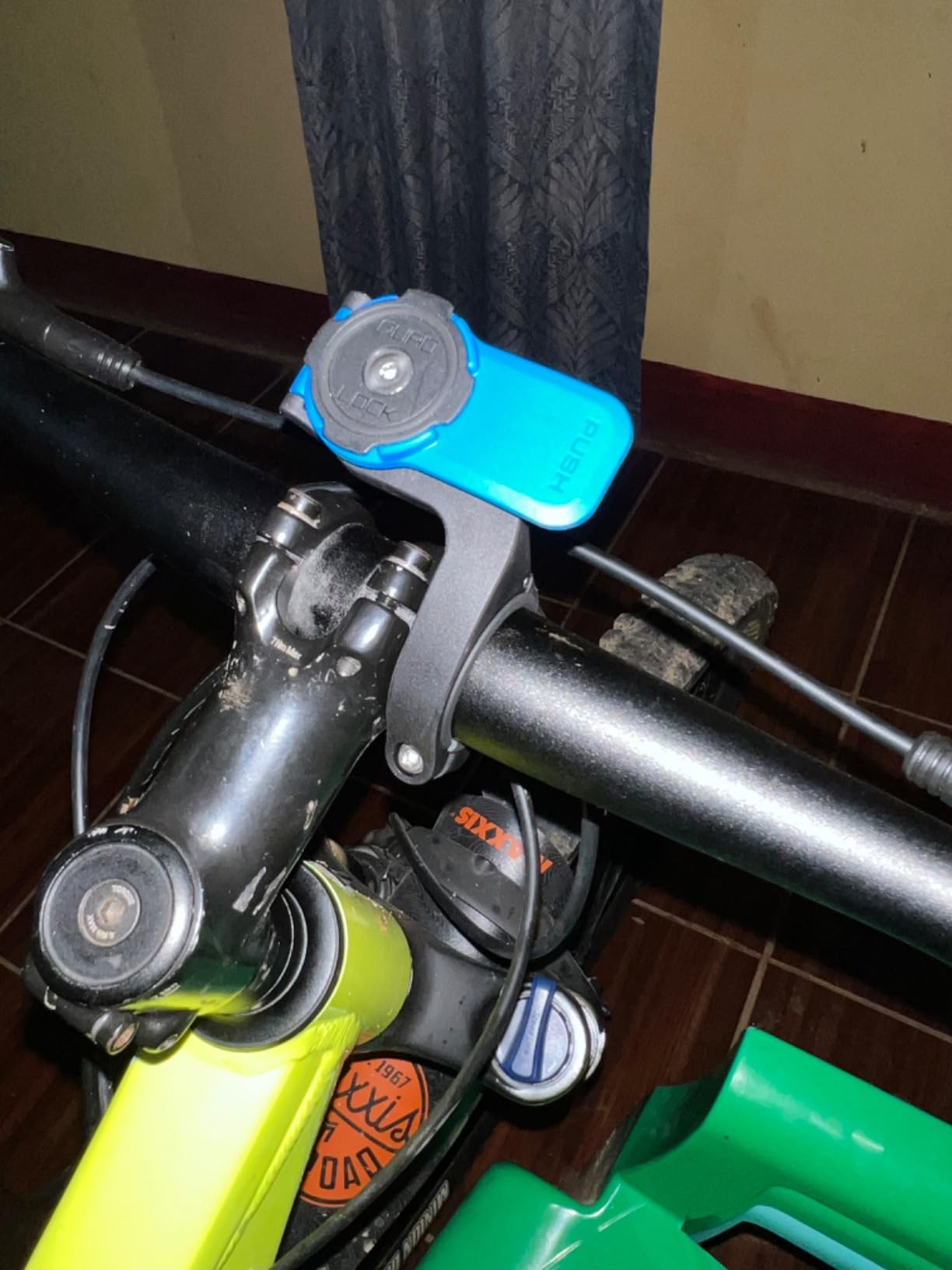 Quad Lock Out Front Mount customer photo 2