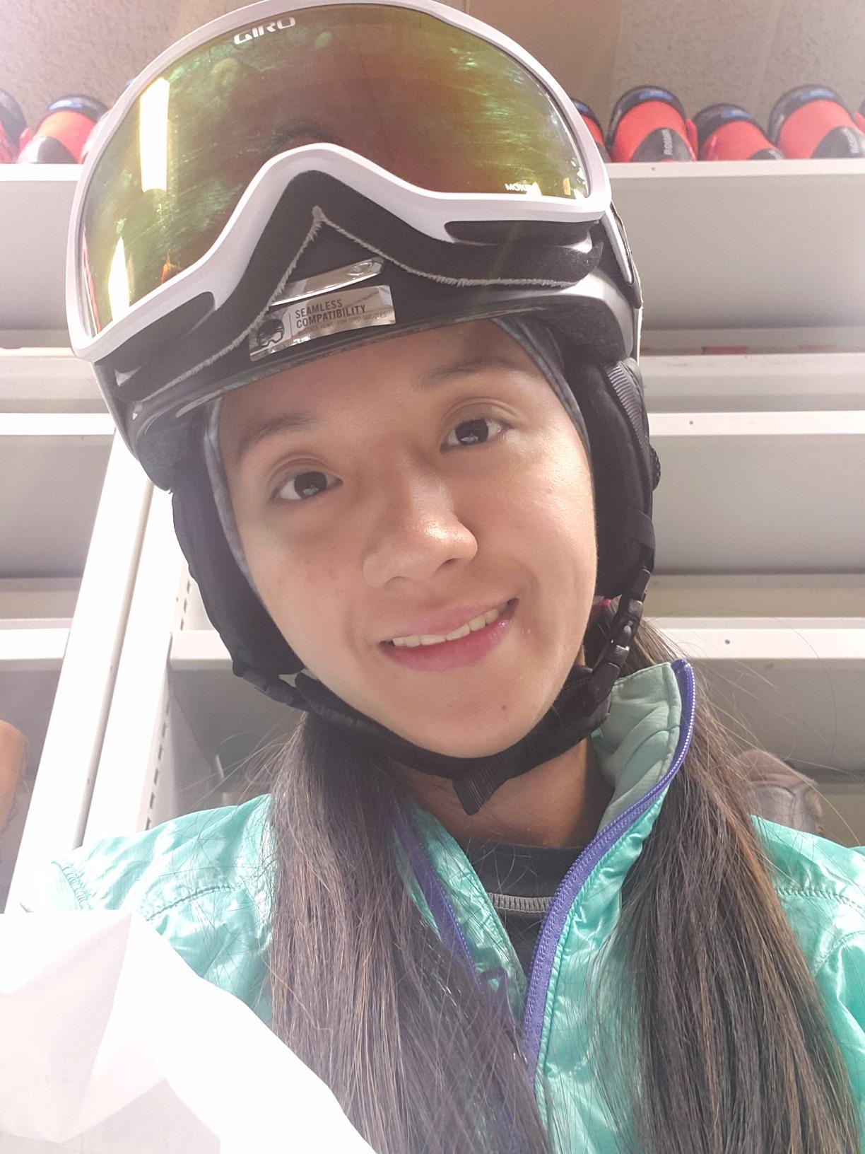 Giro Moxie Ski Goggles - Snowboard Goggles for Women & Youth - White Core Light Strap with Amber Pink/Yellow Lenses customer photo 1