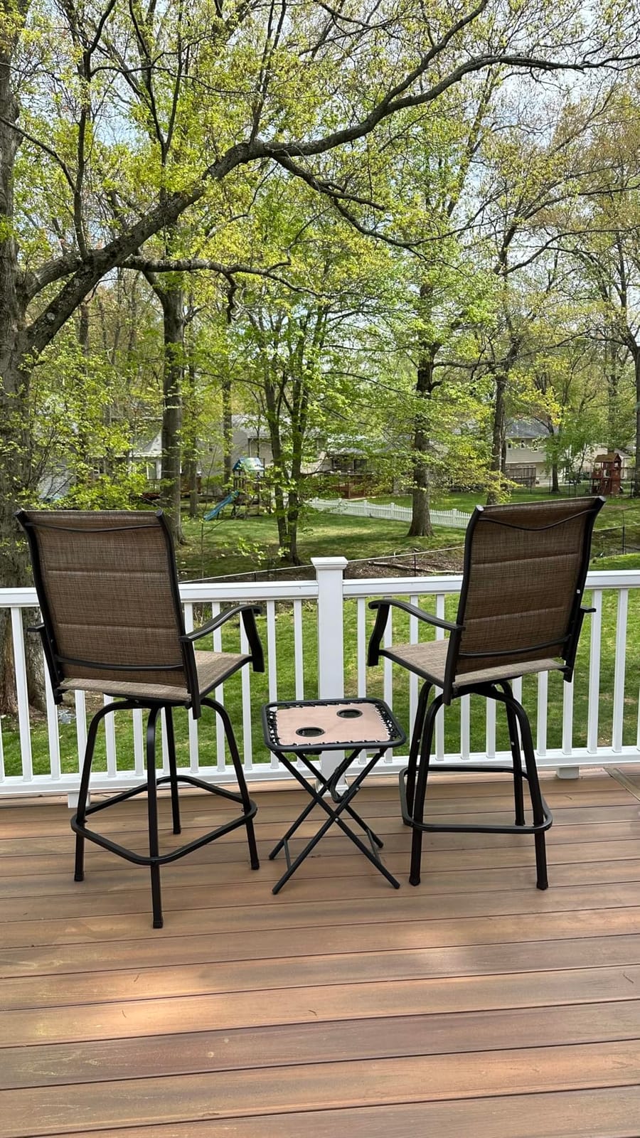 Sophia & William Swivel Outdoor Bar Stools Set of 4, Brown, 30 Inches customer photo 2