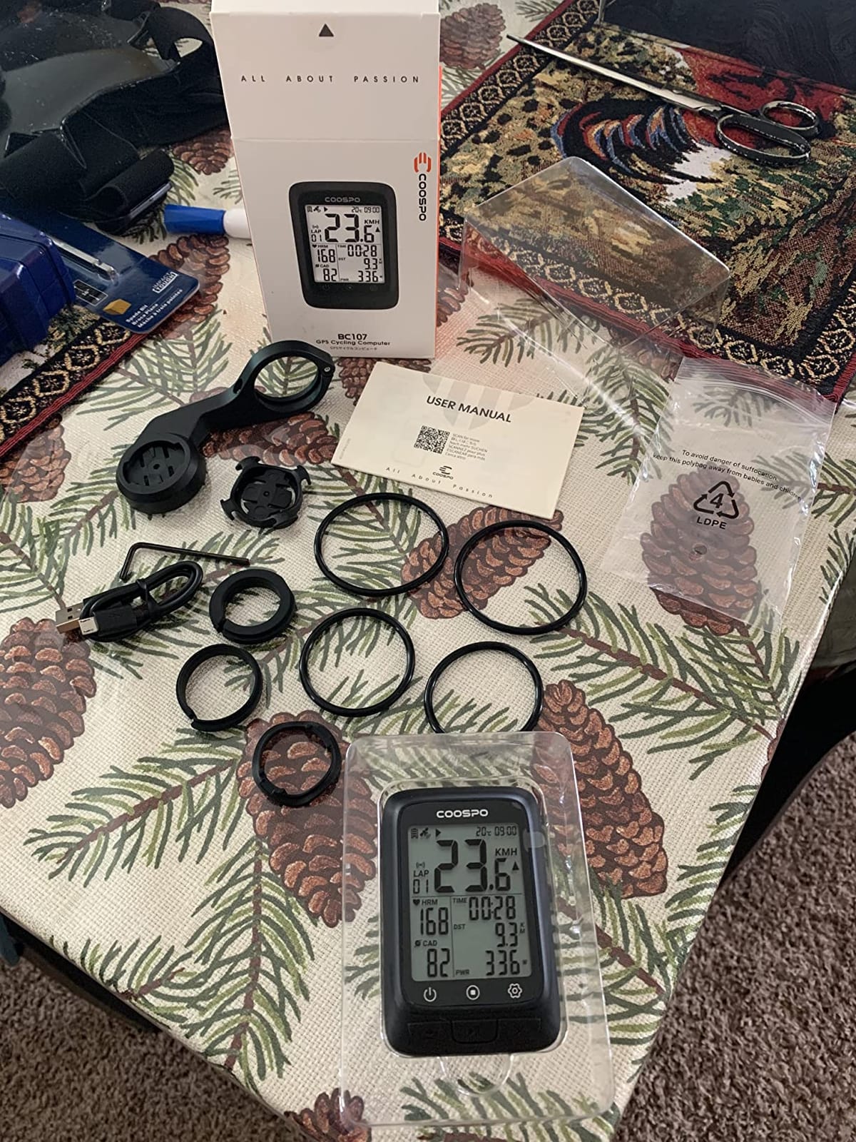 COOSPO Wireless Cycling Computer GPS with 2.4 LCD Screen, Bike Speedometer with Auto Backlight IP67 customer photo 1