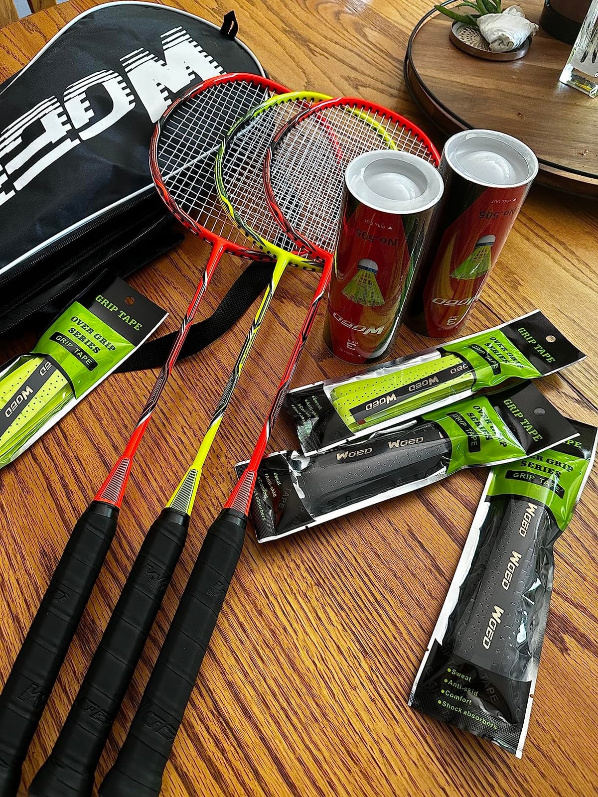 Professional Carbon Fiber Badminton Rackets Badminton Racquet for Backyards Gym customer photo 1