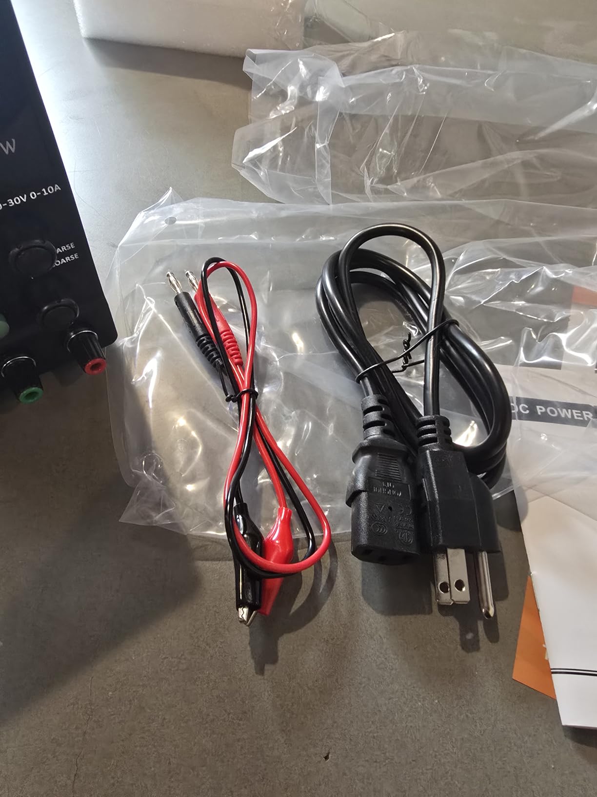 DC Power Supply Variable, 0-30V 0-10A Adjustable Switching DC Regulated Bench Power Supply with High Precision 4-Digit LED Display, 5V/2A USB Port, Coarse and Fine Adjustment SPS-3010 customer photo 2