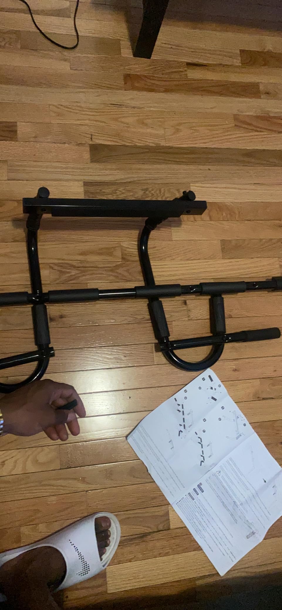Yes4All Door Pull Up Bar, Heavy Duty Hanging Bar, Pull Up Bar for Doorway, Supports up to 300 lb, Multi-Grip Foam Handles, Fits 30