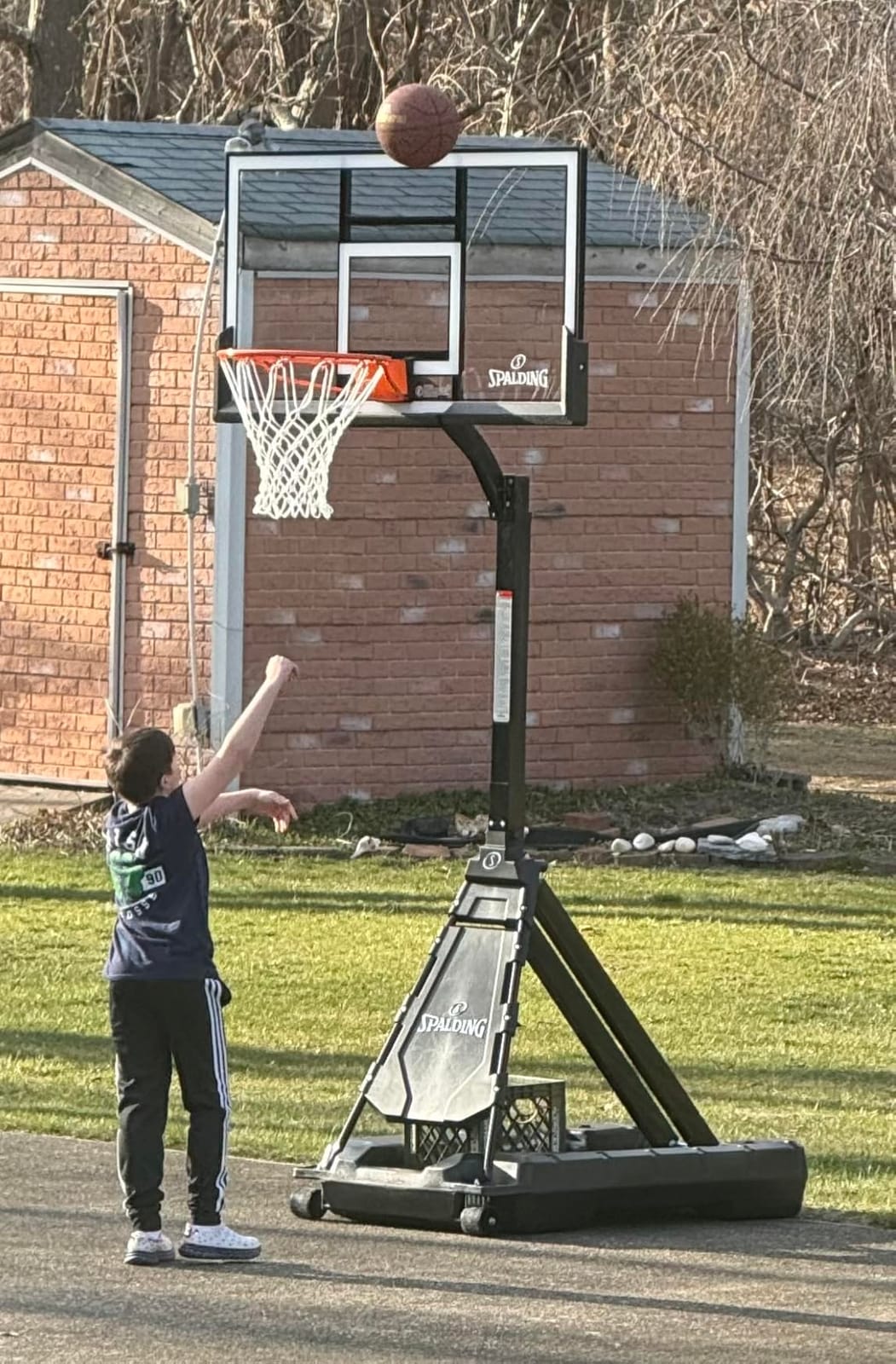 Spalding Momentous EZ Assembly Portable Adjustable Outdoor Basketball Hoop – Assembles in 30 Minutes or Less customer photo 1