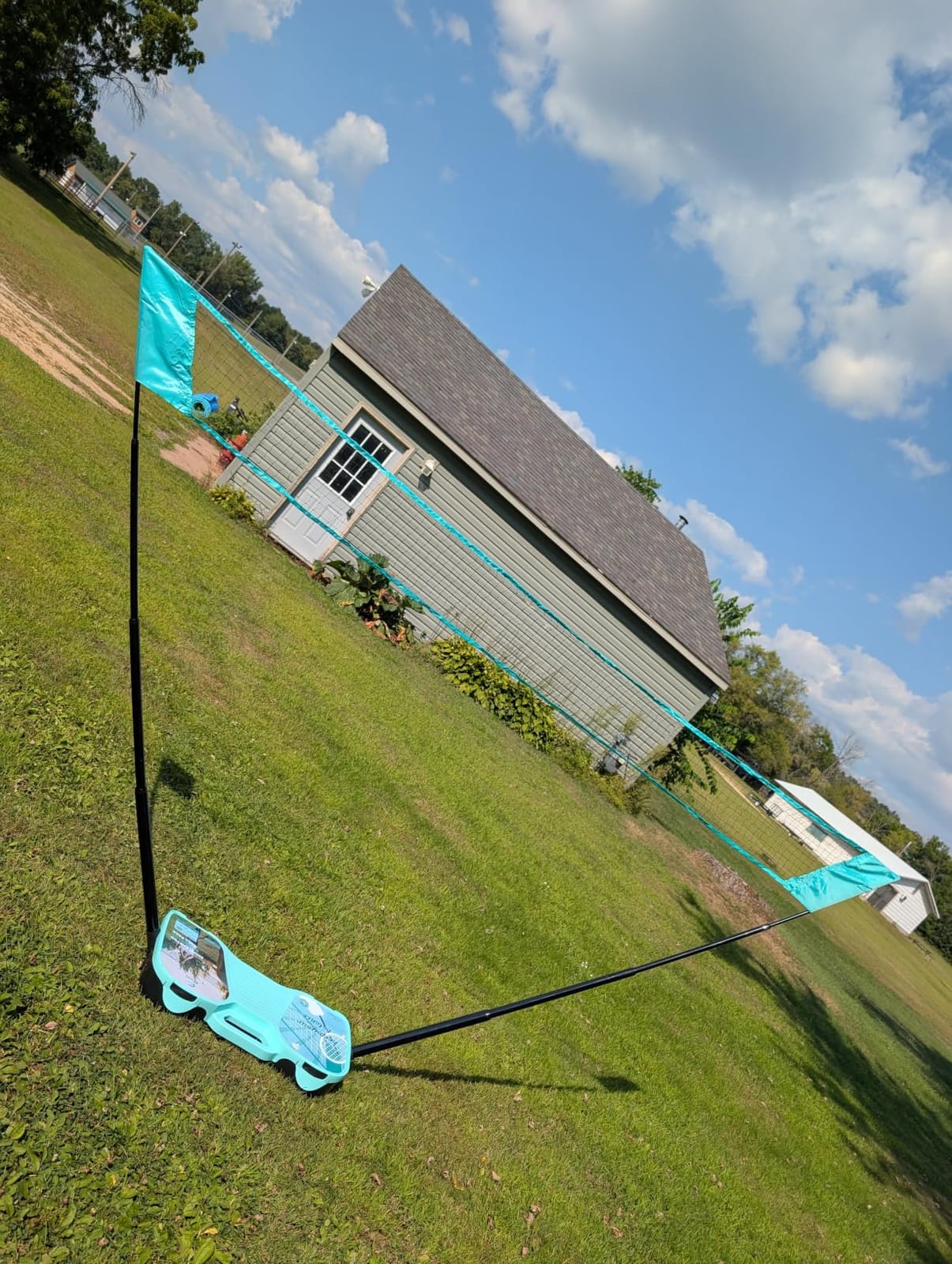 EasyGo Badminton Set with Net, 4 Rackets, 4 Shuttlecocks, Portable Storage Box, for Backyards, Outdoor Games, Yard Games customer photo 1