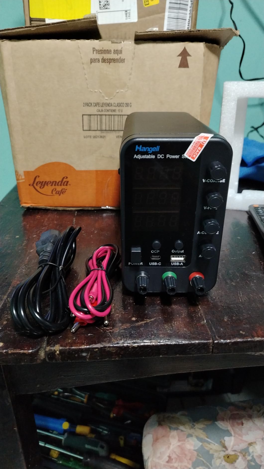 DC Power Supply Variable, 30V 10A Bench Power Supply with Encoder Coarse & Fine Adjustments Knob, Adjustable Switching Regulated lab Power Supplies with 18W USB & Type-C Quick-Charge customer photo 2