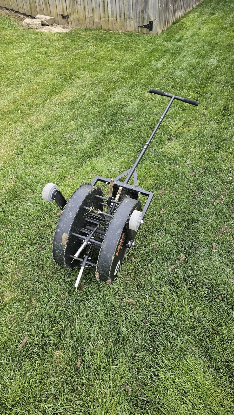 Patented Rolling Lawn Aerator Manual Coring Tool Compacted Soil Loosening customer photo 2