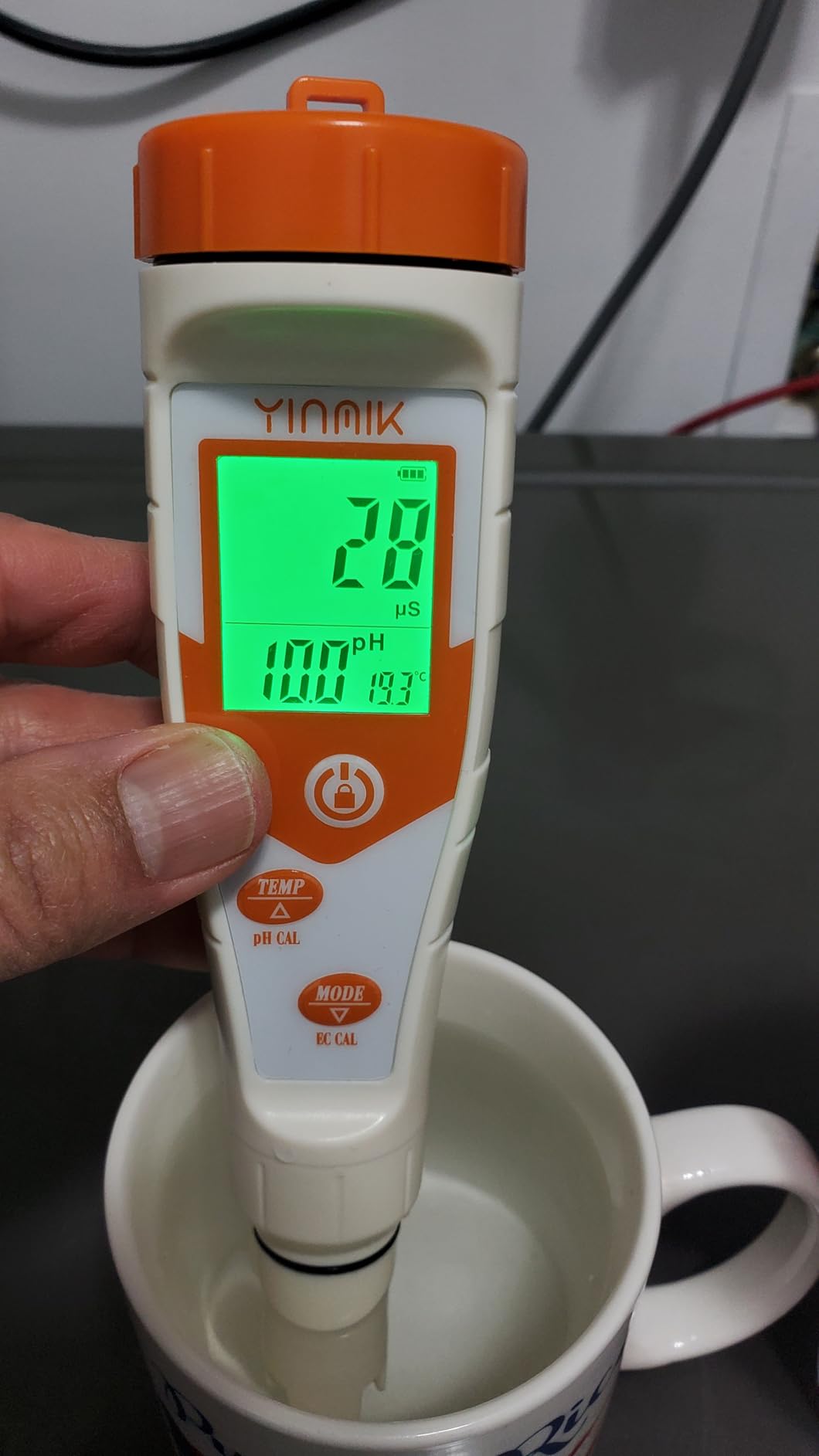 YINMIK pH Meter for Hydroponics, 4 in 1 PPM EC Meter for Plant Nutrients customer photo 1