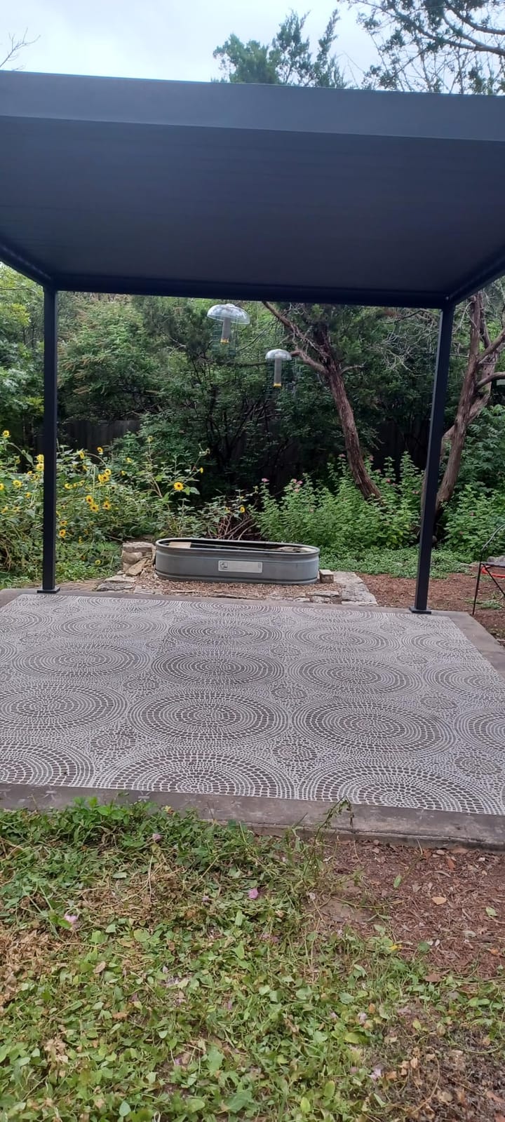 MIRADOR 80S 10'x10' Metal Louvered Pergola with 10FT Shade Screen for Outdoor,Deck,Lawn,Garden,Backyard and Patio，Charcoal customer photo 1