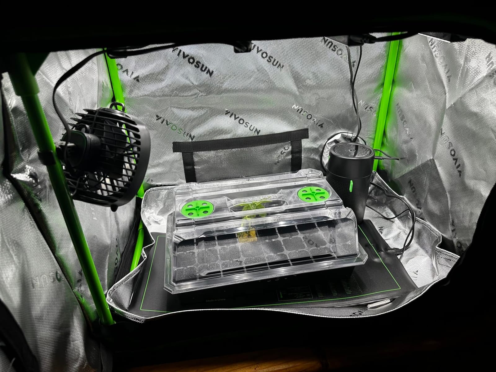 VIVOSUN Clone Tent Kit 24