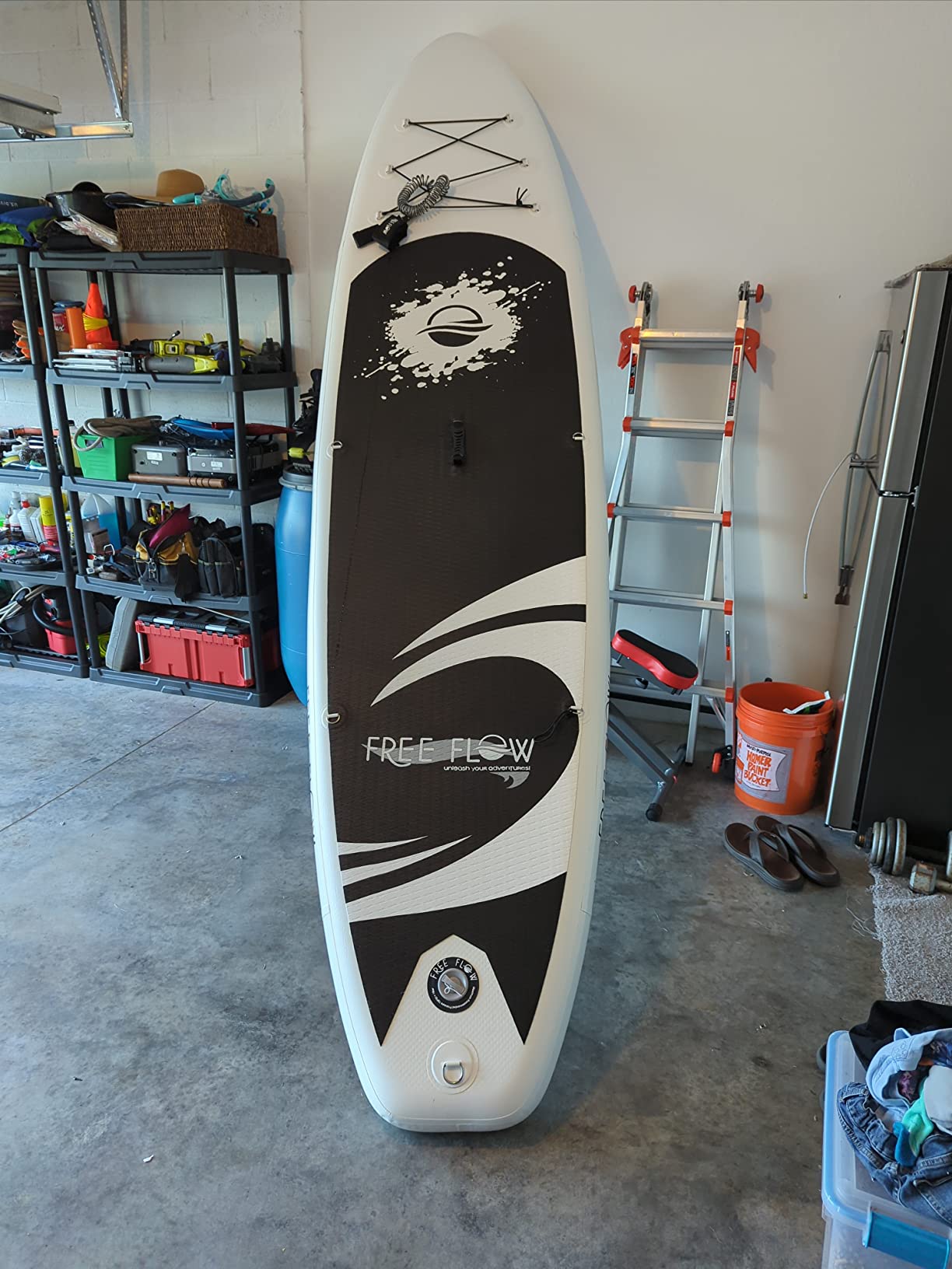 SereneLife XL Inflatable Stand Up Paddle Board - Extra-Wide, Pet & Family-Friendly SUP for Adults, Kids & Pets - Non-Slip Deck, Stable Design, Premium Accessories - 350/440/485 lbs Capacity customer photo 2
